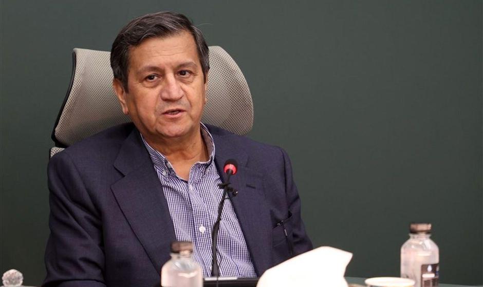 همتی: خرید بیش از ۱۲۱ هزار میلیارد تومان کالای اساسی توسط مردم از طریق ...