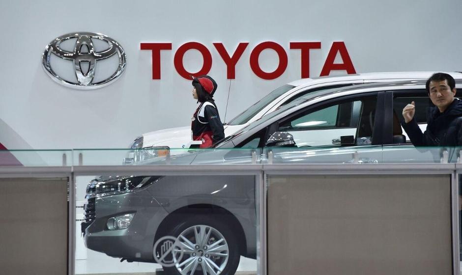 ثبت‌نام خودروهای وارداتی؛ سود ۱.۸ میلیاردی با خرید تویوتا‌