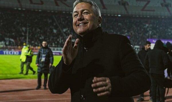 دراگان اسکوچیچ از تراکتور جدا شد