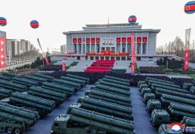 کیم جونگ اون پشت لانچر موشکی نشست +عکس