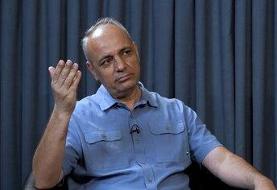 کنایه تند زیدآبادی به حامیان جنگ ؛ مبارک است مردم شمع ، آب معدنی و نوارچسب می‌خرند