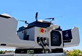 پهپادها در نقش پلیس به خیابان‌ها می‌آیند