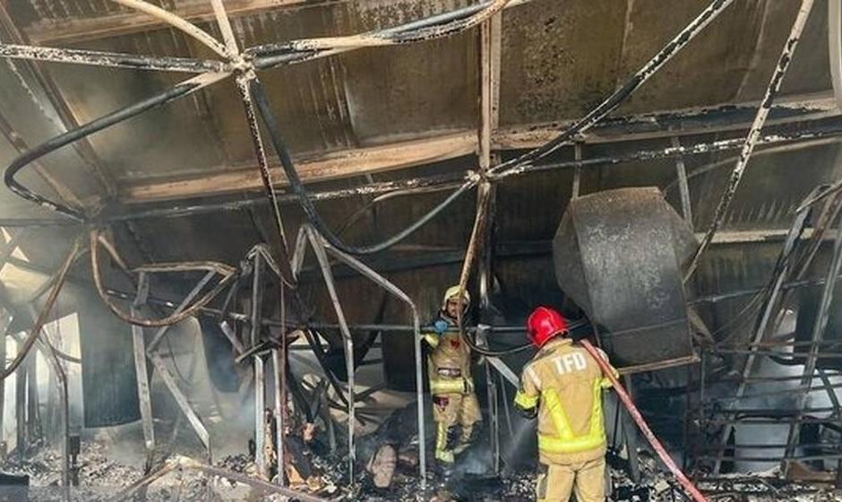 آتش بازارچه جنت‌آباد خاموش شد/ ادامه عملیات لکه گیری/ حادثه بدون فوتی