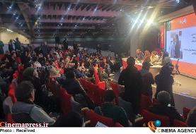 مصباح: «بیلبورد» از نگاه من یک فیلم عرفانی است/ سینمای اجتماعی در تابوت، رو به قبله و آماده دفن است