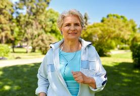 تمرینات نوردیک: راز تناسب اندام زنان شمال اروپا در میانسالی / در خانه چگونه انجام دهیم؟