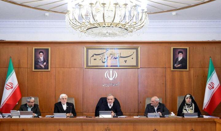 عیدی کارکنان دولت ۱۰ میلیون تومان شد