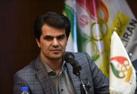 گلایه رییس فدراسیون در مراسم قهرمانی استقلال؛ ایران با ۹۰ میلیون جمعیت یک زمین استاندارد ندارد!