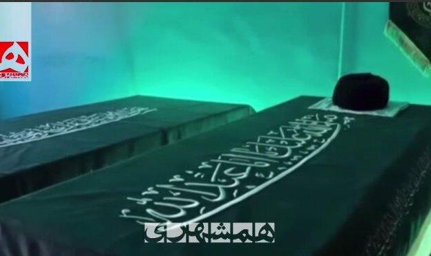 هواپیمای حامل پیکر رهبر شهید وارد فرودگاه مشهد شد+ ویدئو